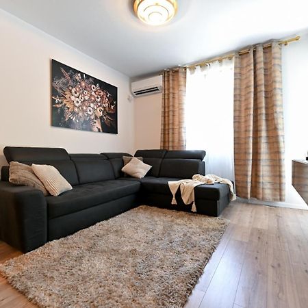 Newly Renovated Apartment Luce ซาดาร์ ภายนอก รูปภาพ