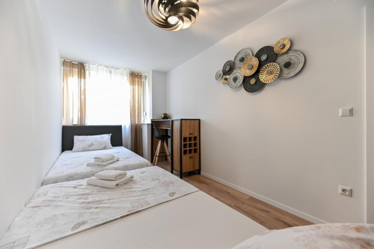 Newly Renovated Apartment Luce ซาดาร์ ภายนอก รูปภาพ